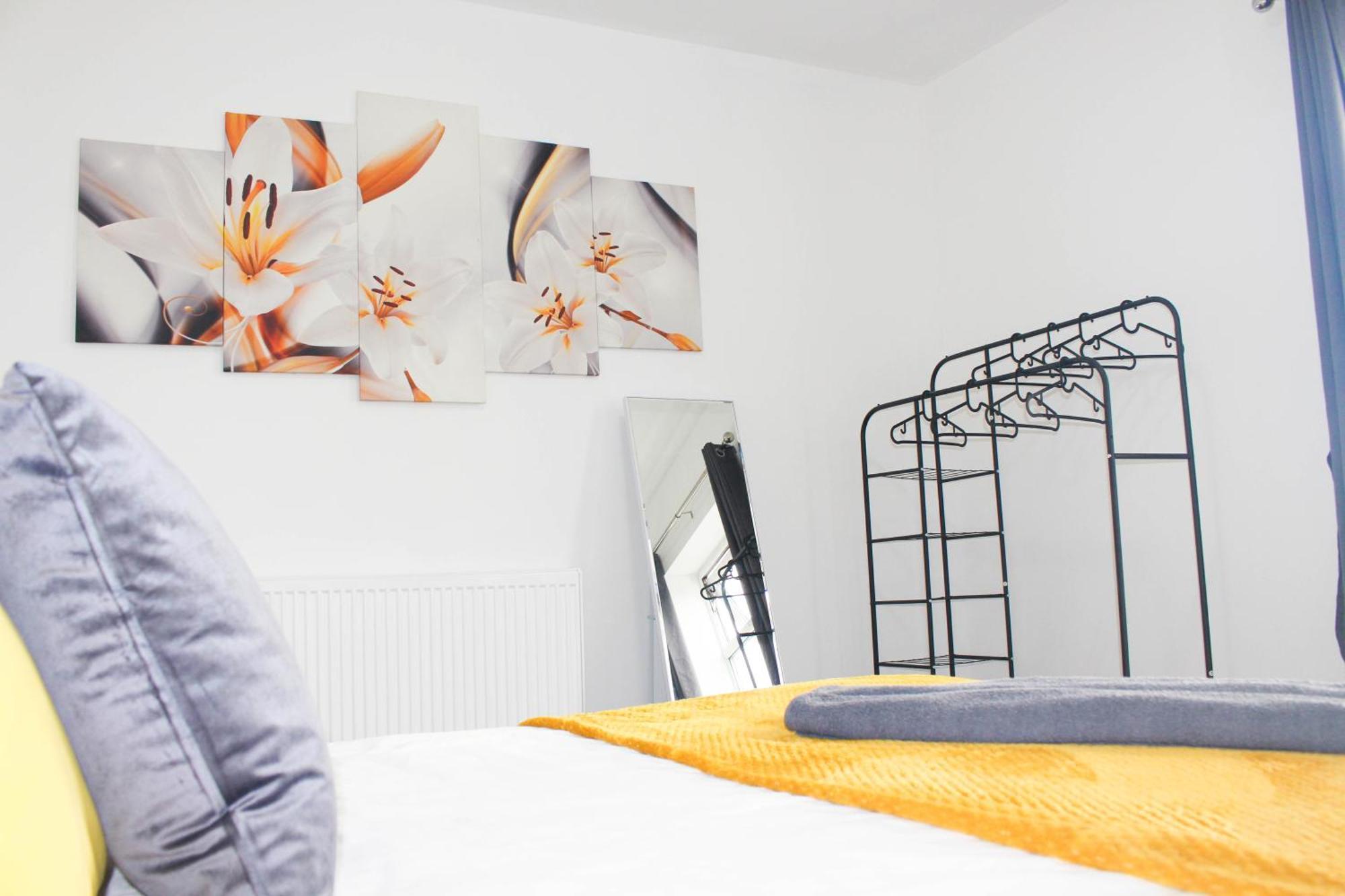 2 Min Walk Etihad Stadium & Coop Arena - 3Br, Free Parking Manchester Exterior photo